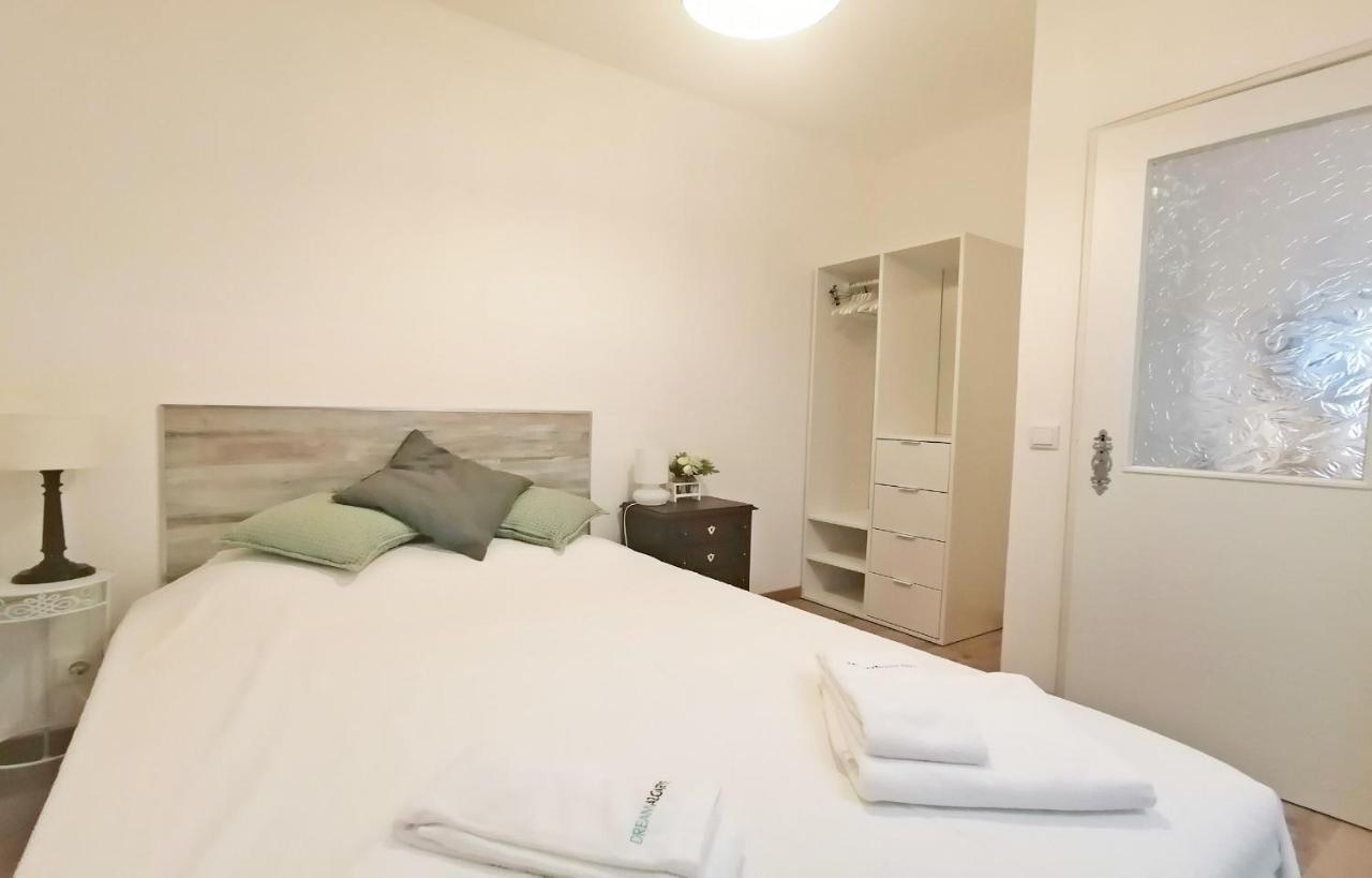 Апартаменти A41 - Olive Tree Street 1 Bed Flat Лагуш Екстер'єр фото